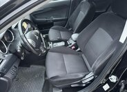 Mitsubishi Lancer Hatchback 1,6 l 86 kw