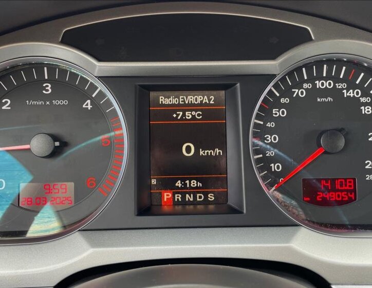 Audi A6 Kombi 3,0 l 171 kw