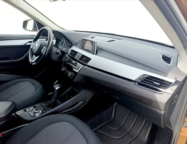 BMW X1 SUV / Terénní 2,0 l 110 kw