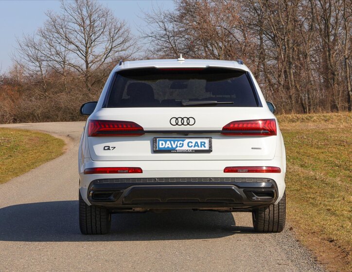 Audi Q7 SUV / Terénní 3,0 l 210 kw