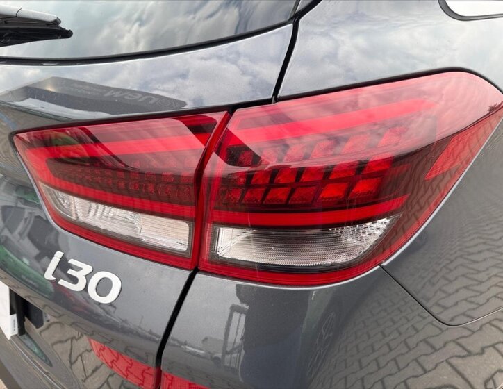 Hyundai i30 Kombi 1,5 l 103 kw