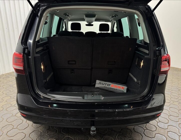 Volkswagen Sharan MPV 2,0 l 110 kw