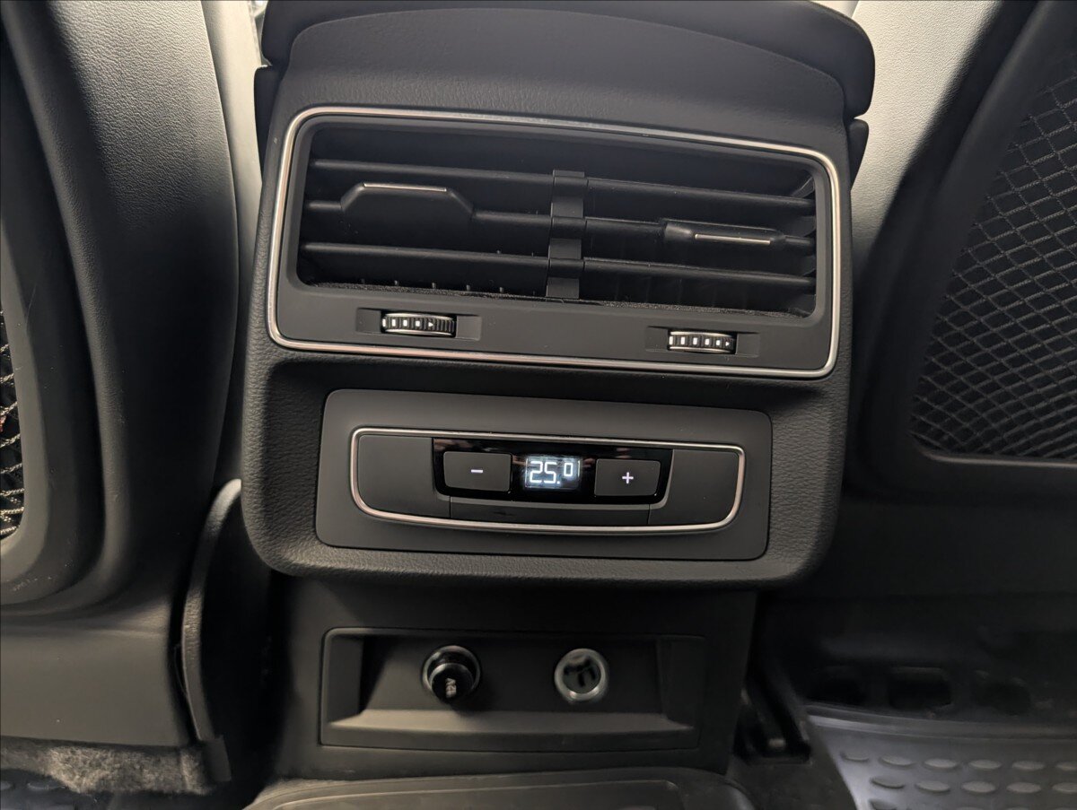 Audi Q8 Hatchback 3,0 l 250 kw