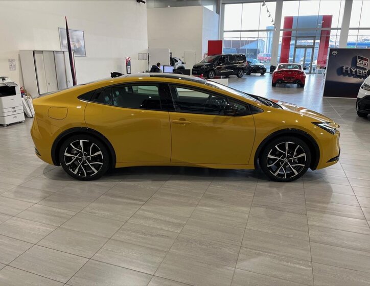 Toyota Prius Liftback 2,0 l 163 kw