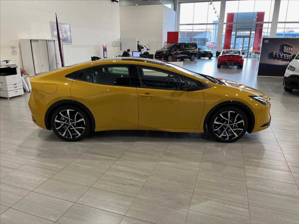 Toyota Prius Liftback 2,0 l 163 kw