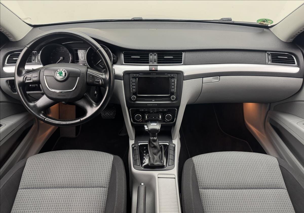 Škoda Superb Kombi 2,0 l 103 kw