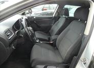 Volkswagen Golf 9