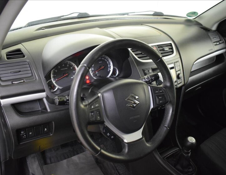 Suzuki Swift Hatchback 1,2 l 69 kw