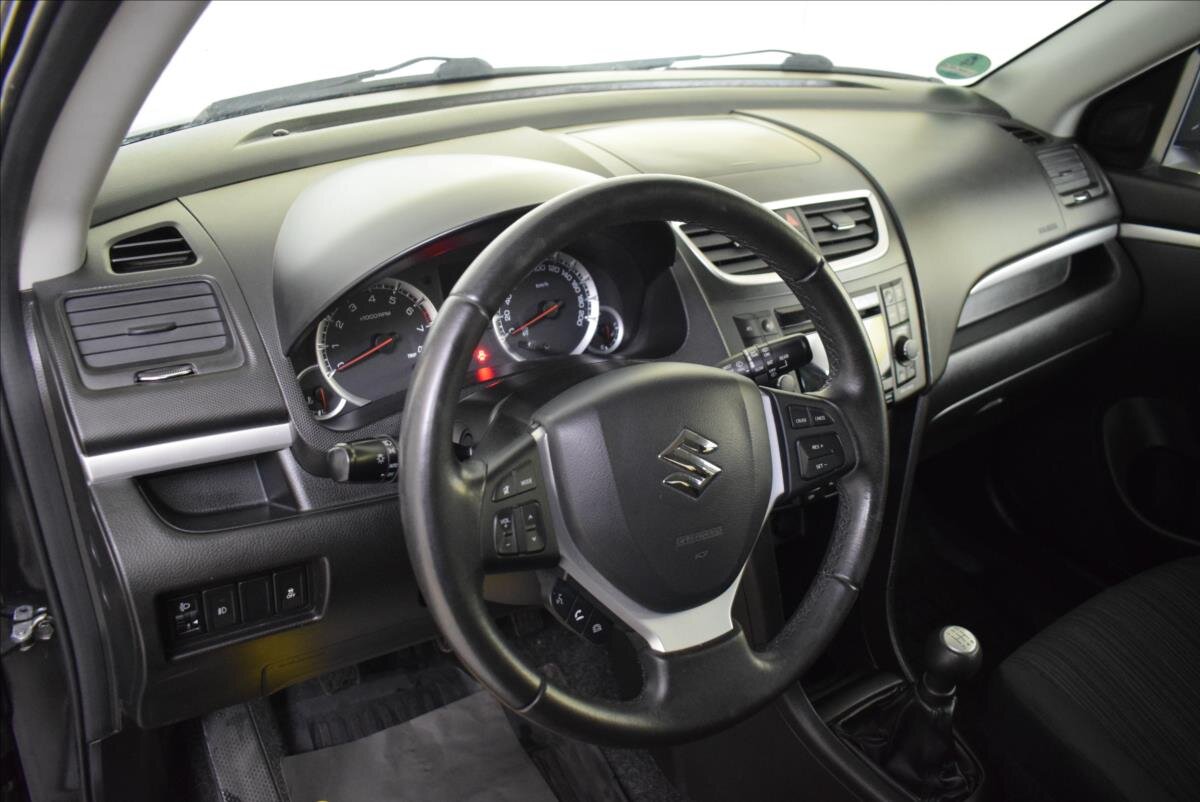 Suzuki Swift Hatchback 1,2 l 69 kw