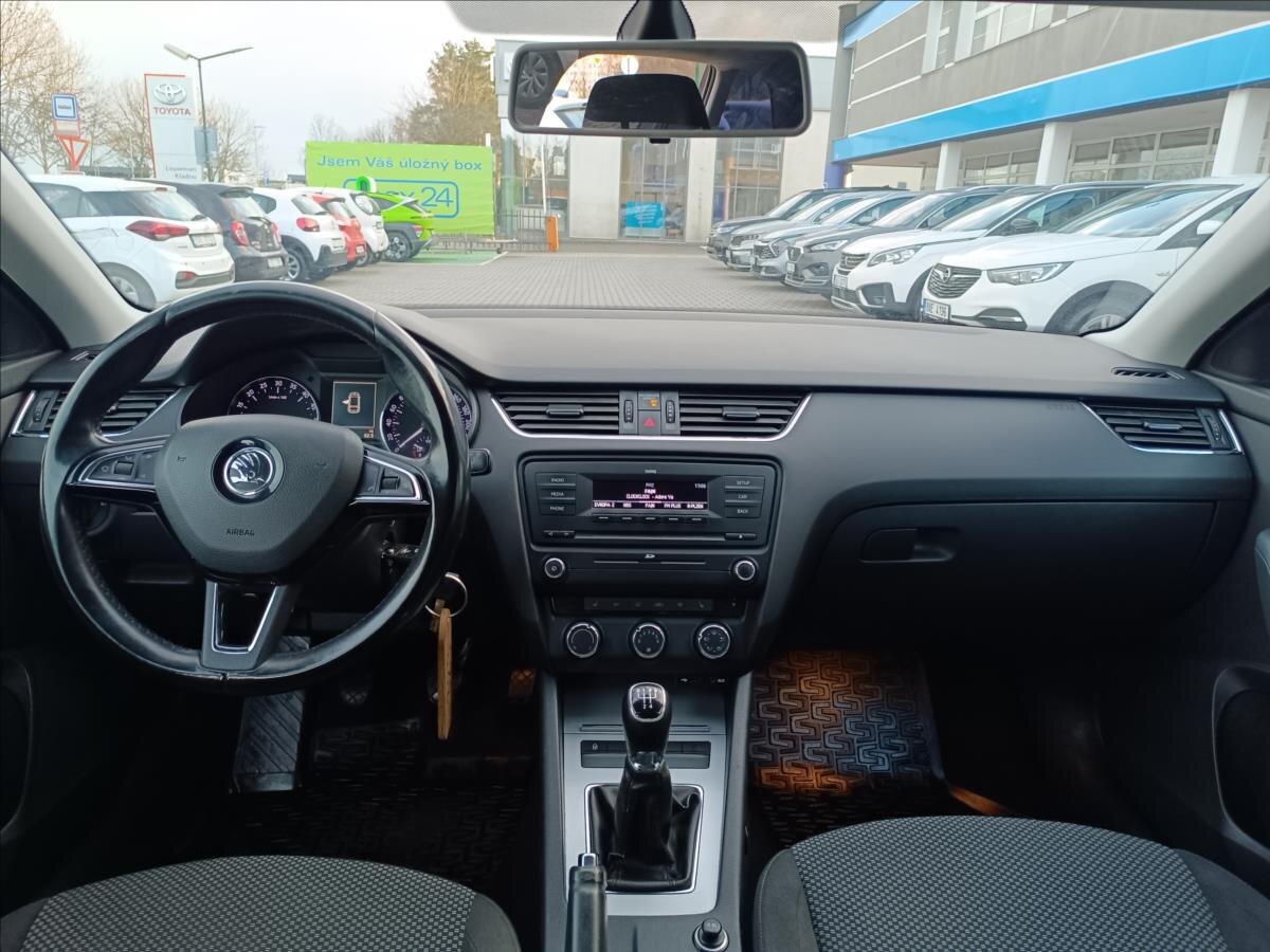 Škoda Octavia Kombi 1,6 l 77 kw