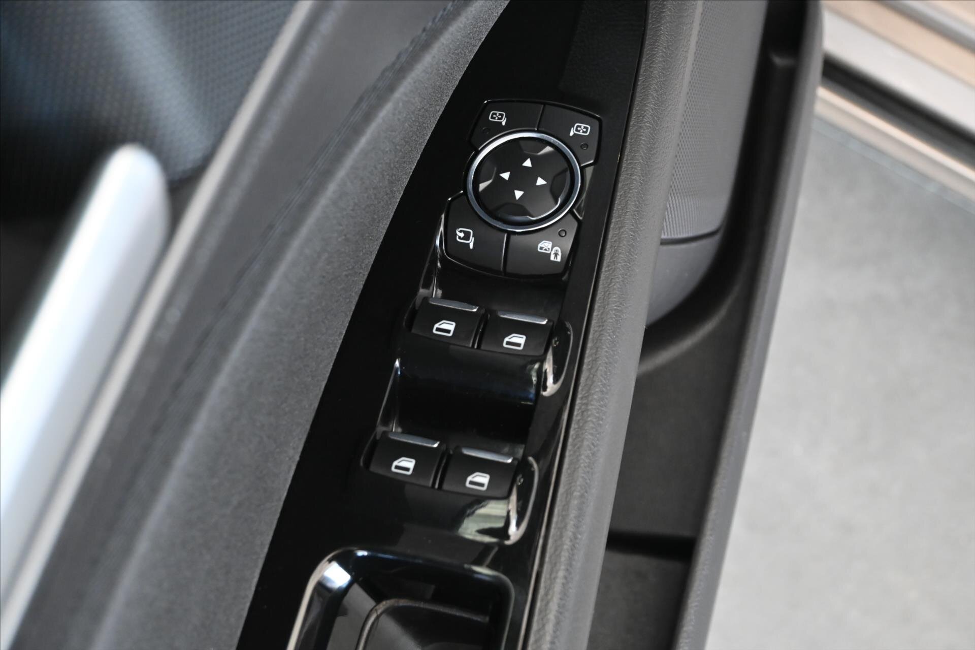 Ford Mondeo Kombi 2,0 l 110 kw