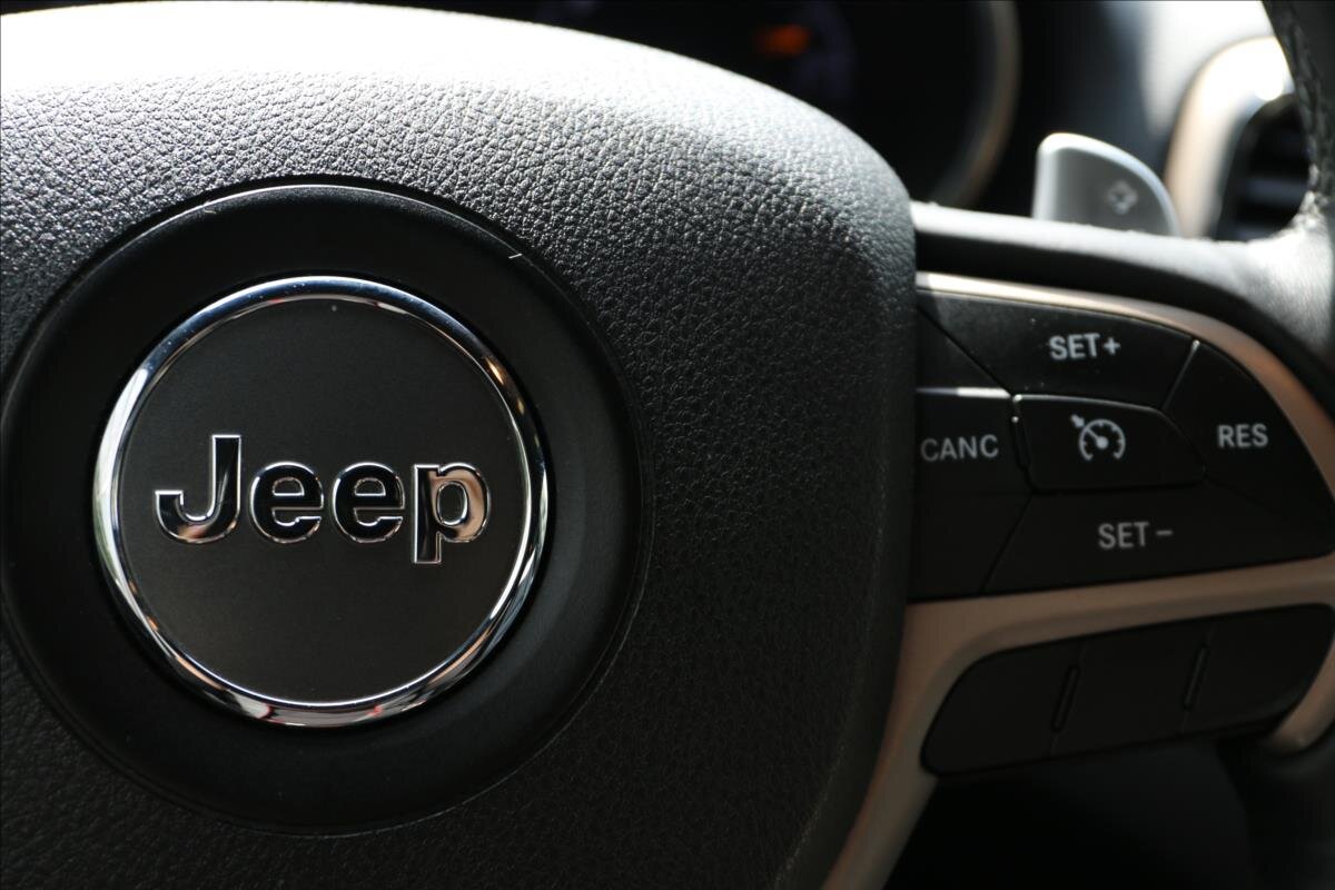 Jeep Grand Cherokee Kombi 3,0 l 184 kw