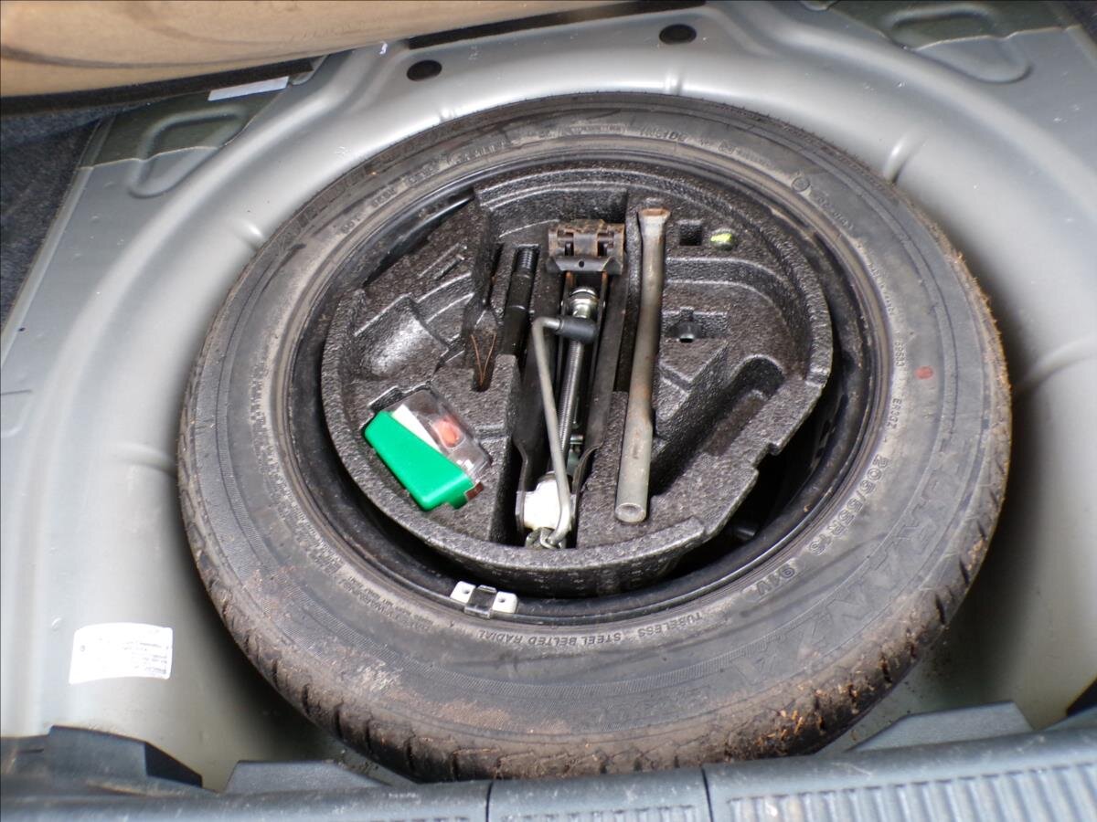 Škoda Octavia Kombi 2,0 l 103 kw