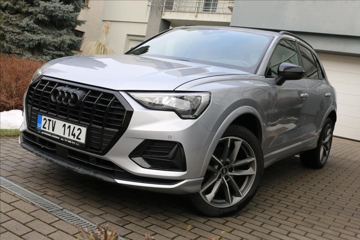 Audi Q3 SUV 2,3 l 137 kw