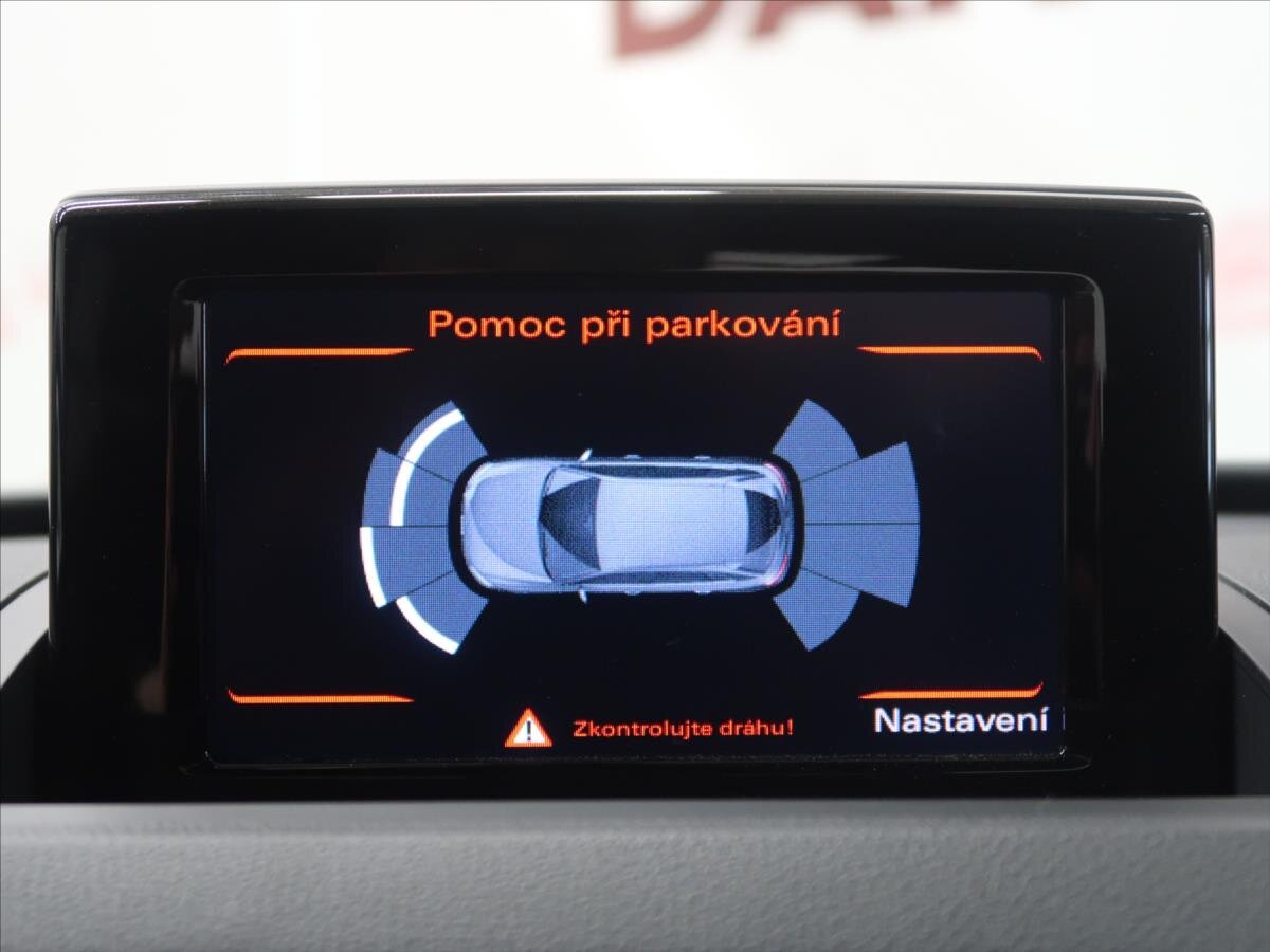 Audi Q3 SUV / Terénní 1,4 l 110 kw