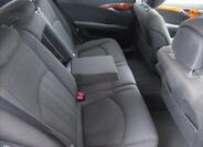 Mercedes-Benz Třídy E 21