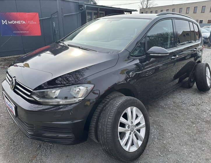 Volkswagen Touran MPV 1,2 l 81 kw