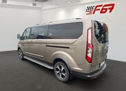 Ford Tourneo Custom 4