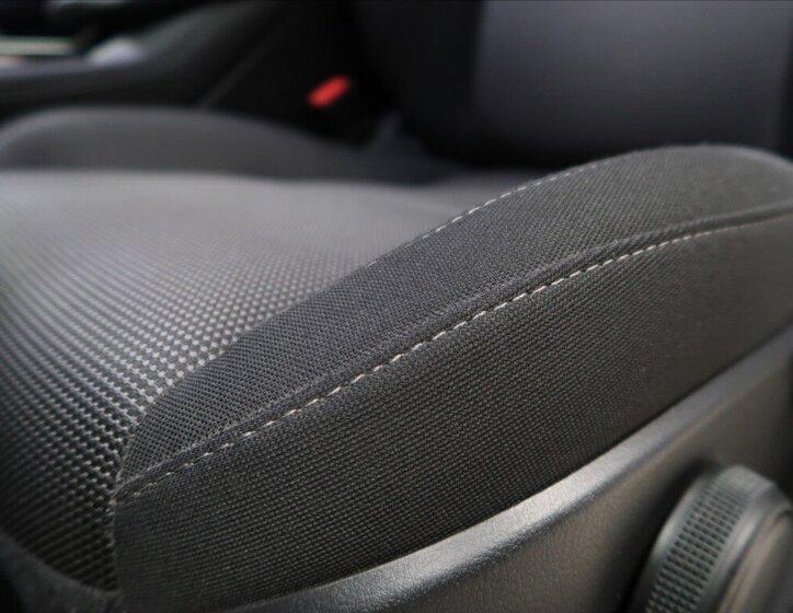 Mazda CX-30 SUV / Terénní 2,0 l 90 kw