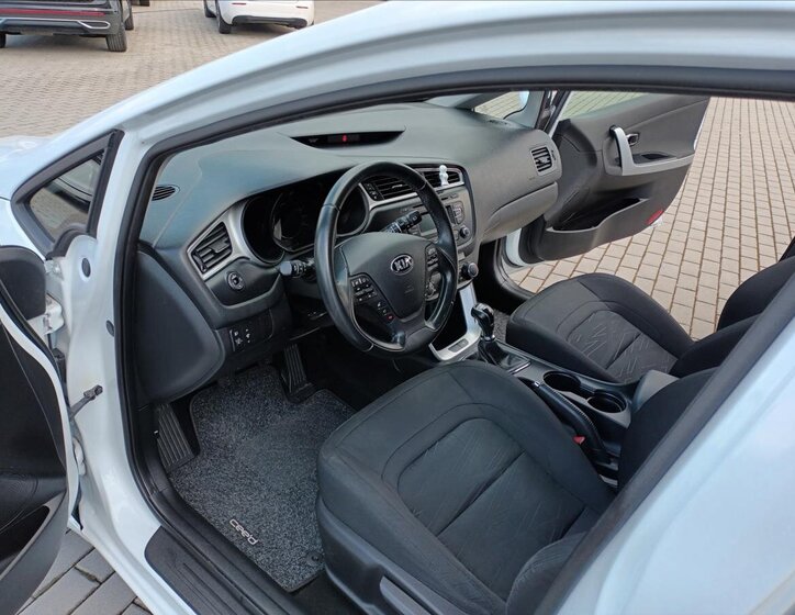 KIA Ceed Hatchback 1,4 l 73 kw