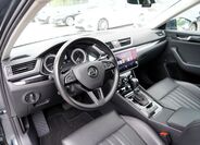 Škoda Superb 28