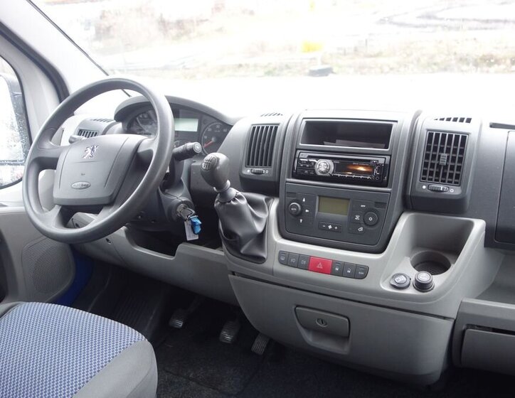 Peugeot Boxer Kombi 3,0 l 116 kw