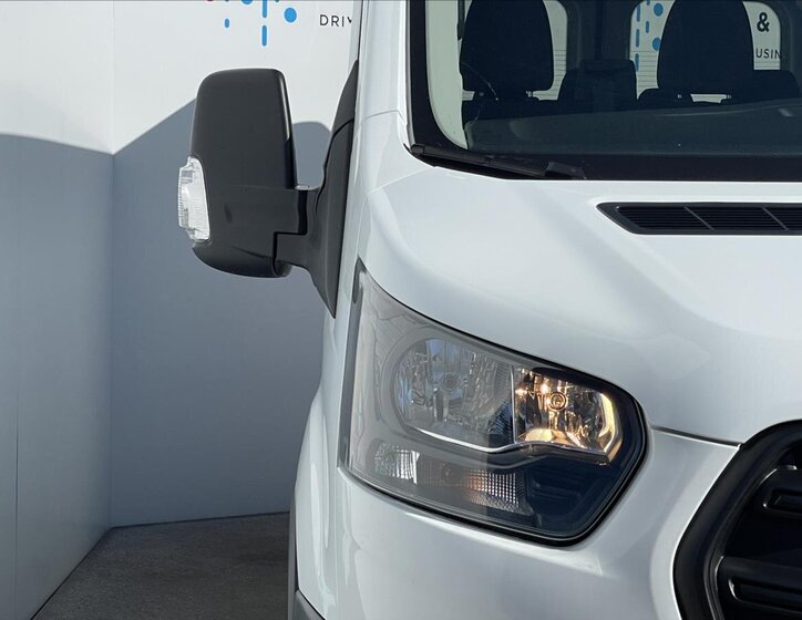 Ford Transit VAN / Minibus 2,0 l 110 kw