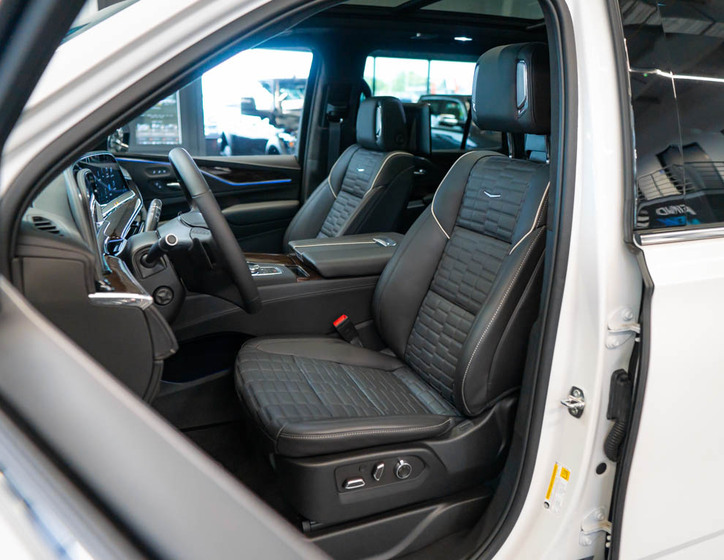 Cadillac Escalade 18