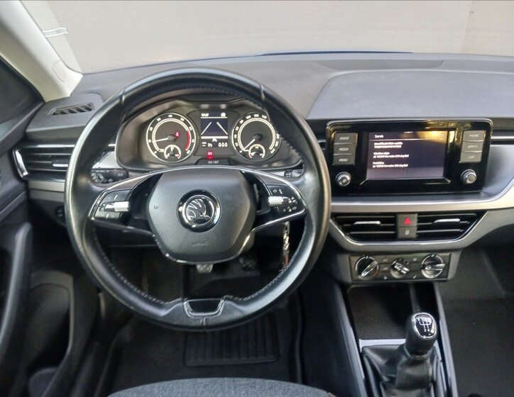 Škoda Scala Hatchback 999,0 70 kw