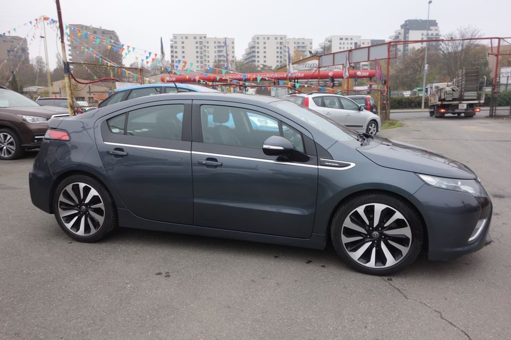 Opel Ampera