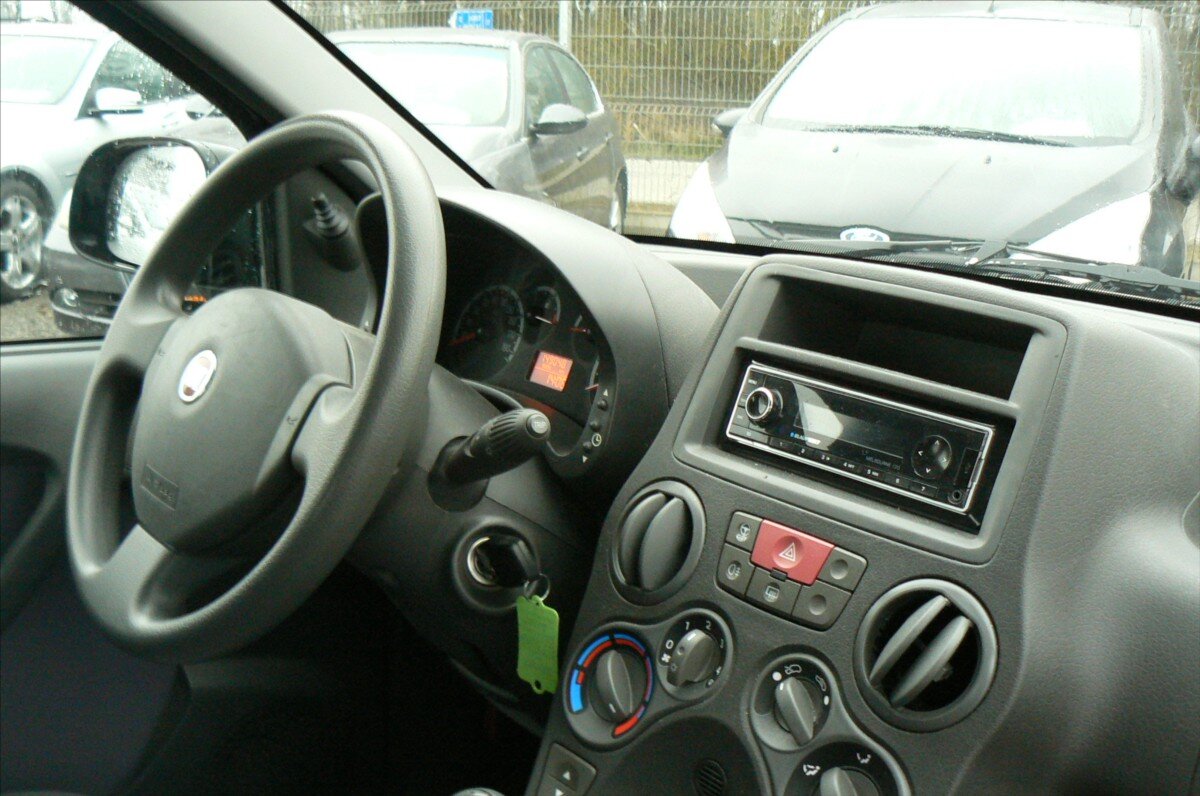 Fiat Panda Hatchback 1,2 l 44 kw