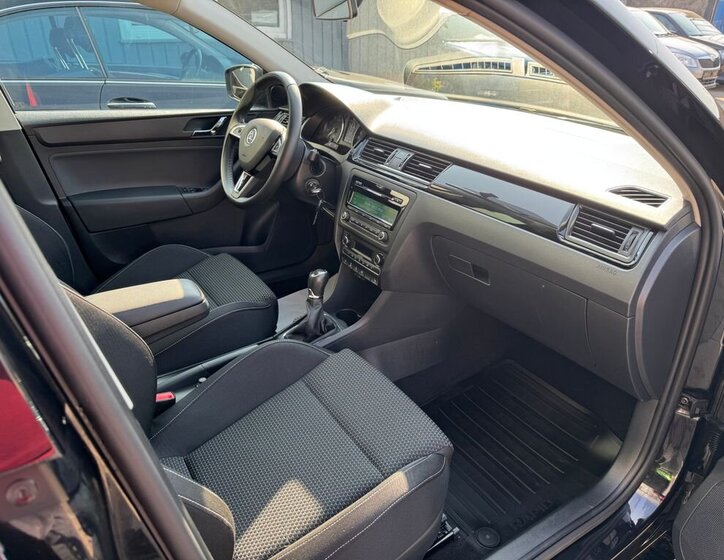 Škoda Rapid Hatchback 1,2 l 77 kw