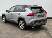 Toyota RAV4 SUV / Terénní 2,5 l 131 kw