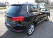 Volkswagen Tiguan 7