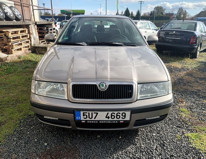 Škoda Octavia 8