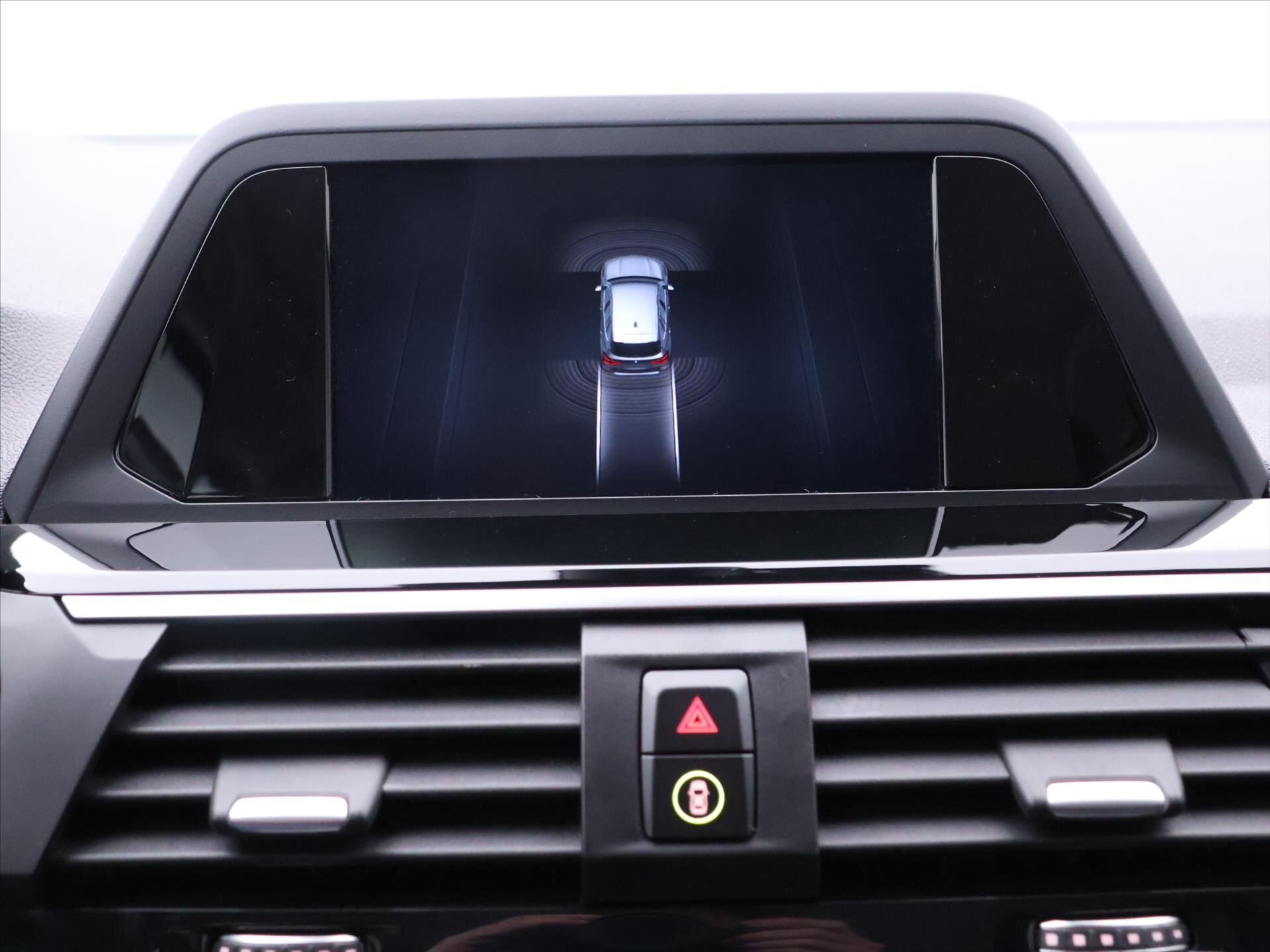 BMW X3 SUV / Terénní 2,0 l 140 kw