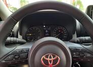 Toyota Yaris 14