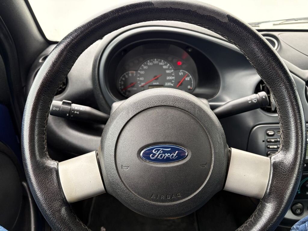 Ford Streetka Kabriolet 1,6 l 70 kw