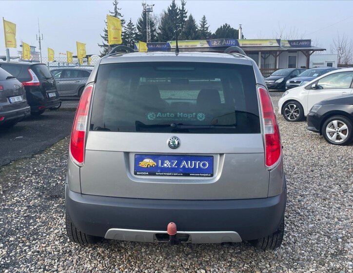 Škoda Roomster MPV 1,6 l 77 kw