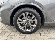 Ford Kuga SUV / Terénní 2,5 l 140 kw