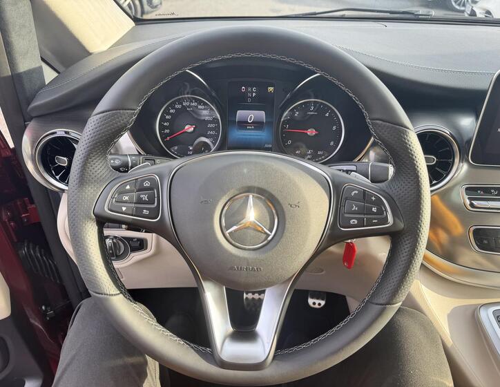 Mercedes-Benz Třídy V 14