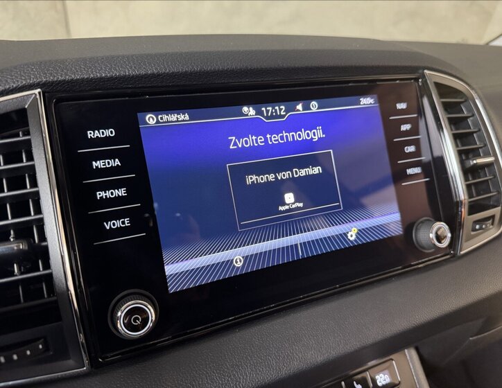 Škoda Karoq SUV / Terénní 1,5 l 110 kw