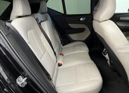 Volvo XC40 25
