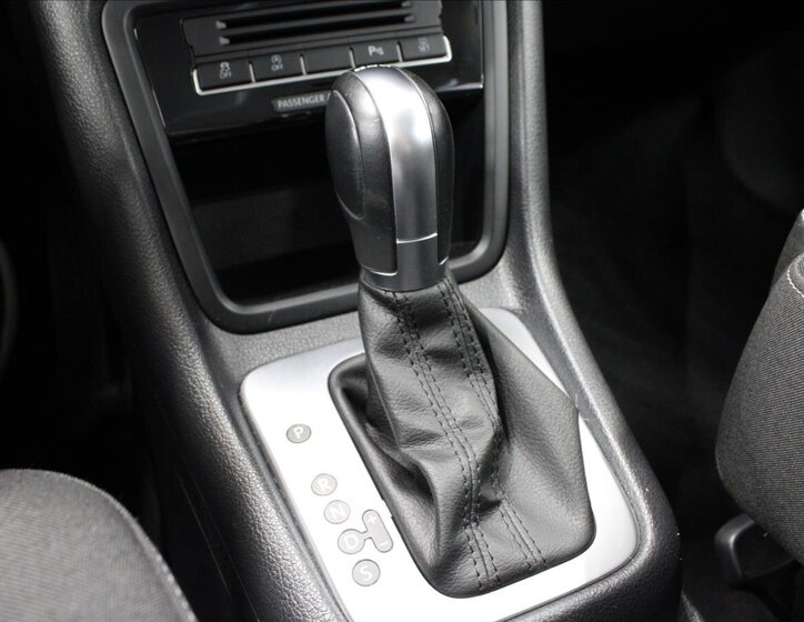 Volkswagen Sharan 25