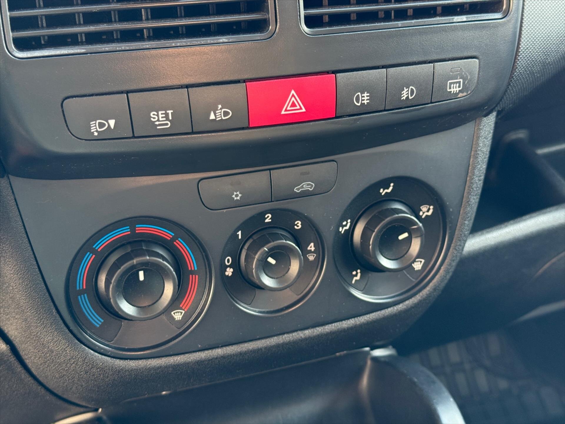 Opel Combo VAN / Minibus 1,4 l 88 kw