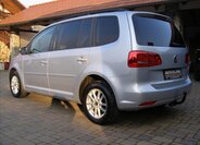 Volkswagen Touran MPV 1,2 l 77 kw