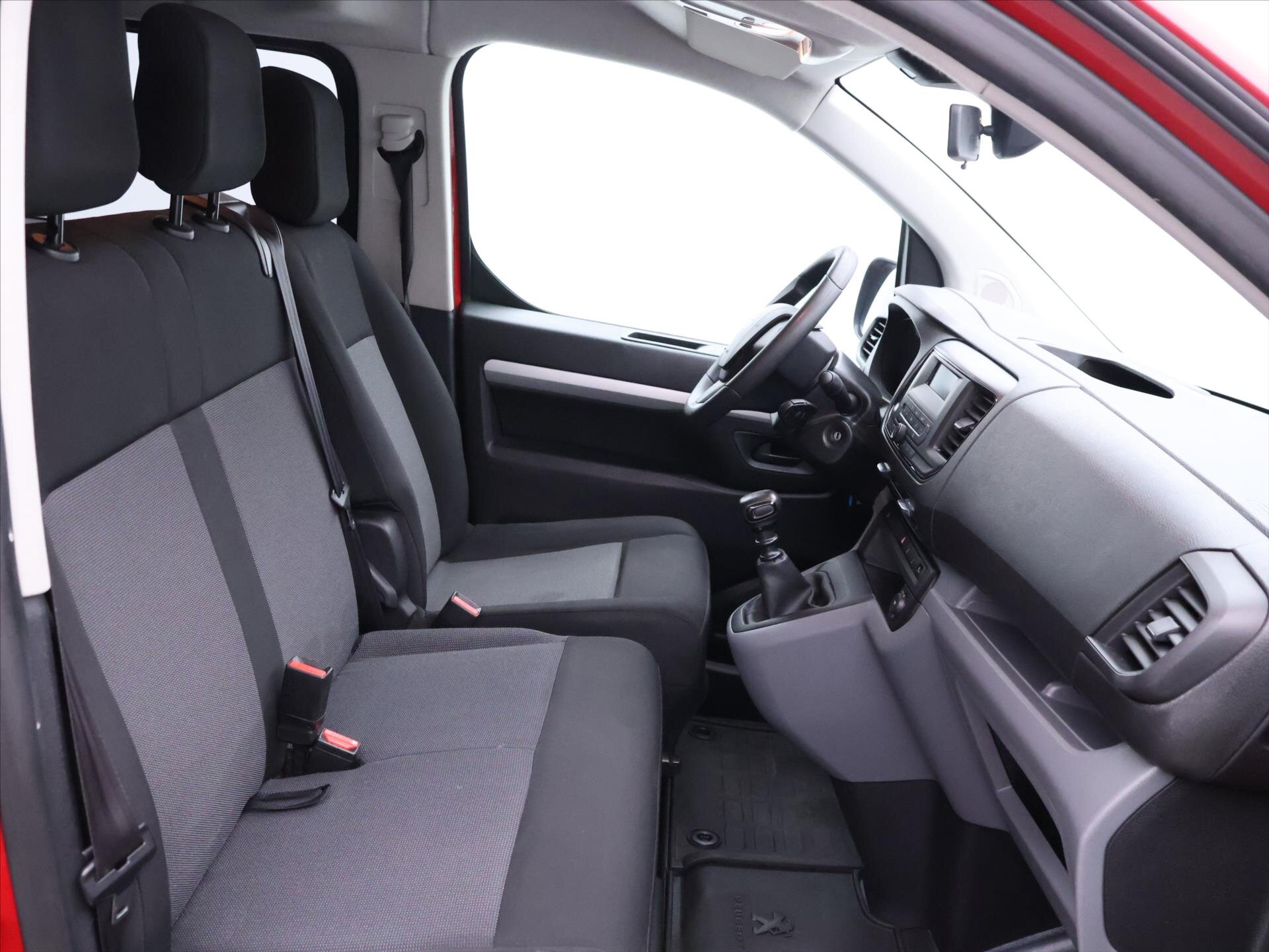 Peugeot Expert Kombi 2,0 l 90 kw