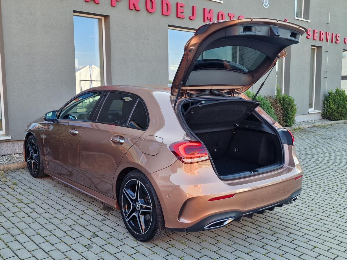 Mercedes-Benz Třídy A Hatchback 1,3 l 100 kw