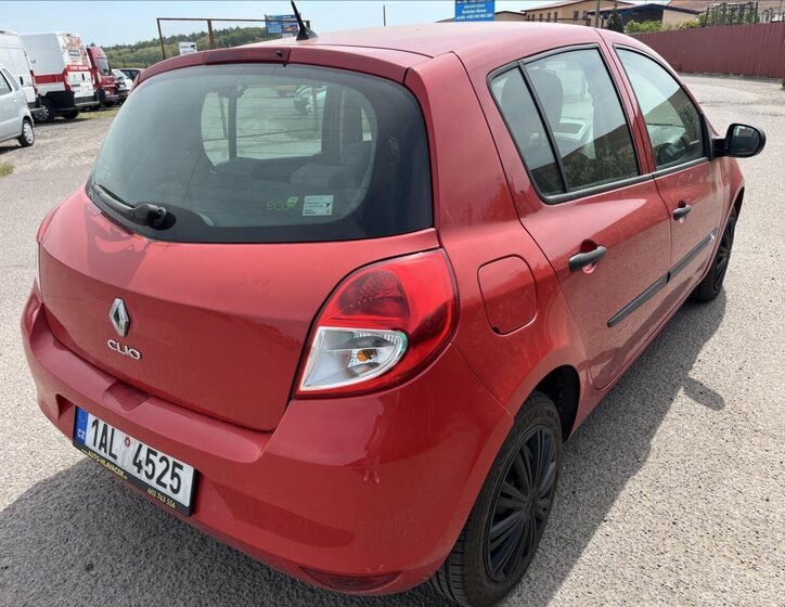 Renault Clio Hatchback 1,1 l 48 kw