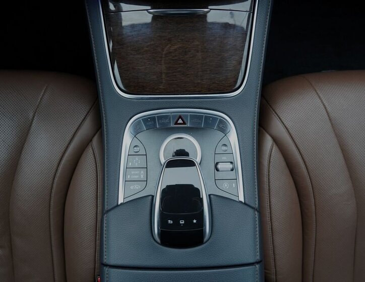 Mercedes-Benz Třídy S 30